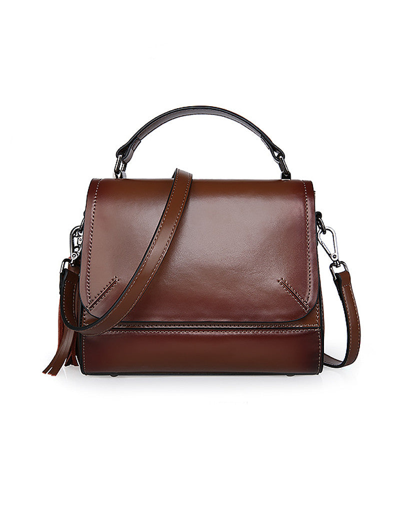 Genuine leather shoulder bag with front flap and tassle (more colours)