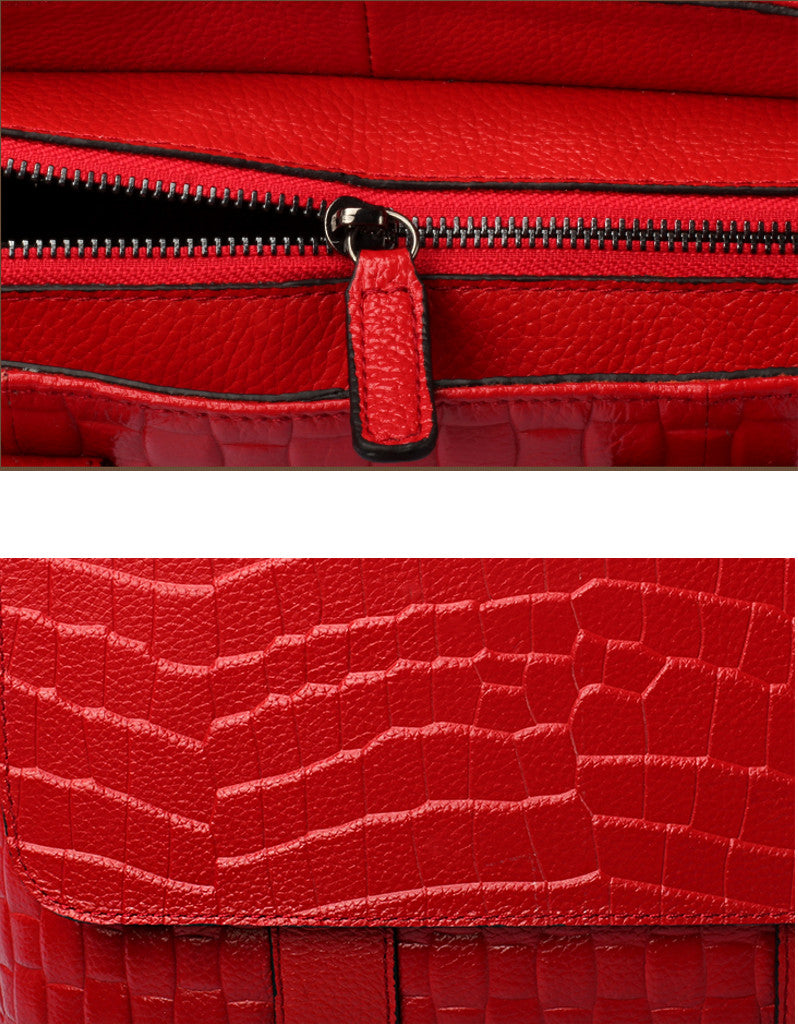 Genuine leather shoulder bag with clamshell opening and crocodile prints (more colours)