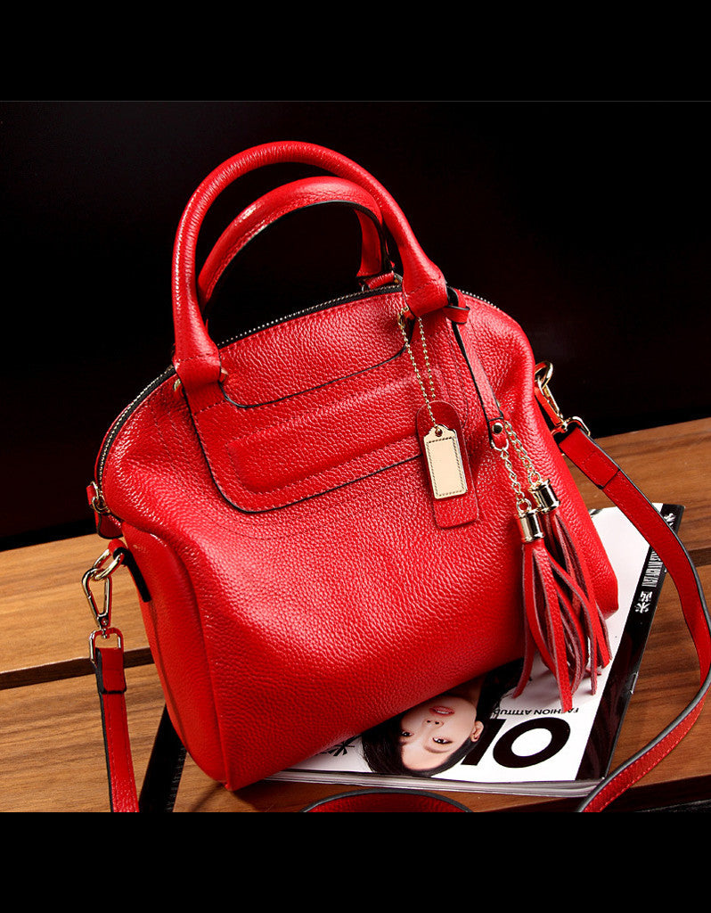 Genuine leather shoulder bag with tassels (more colours)