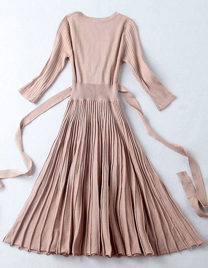 3/4 sleeve V-neck knitted pleated mid-length dress (More colours)