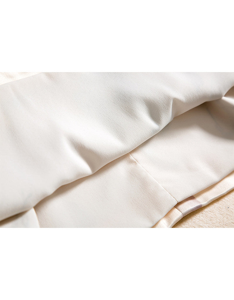 Sleeveless A-line printed v-neck floral short dress