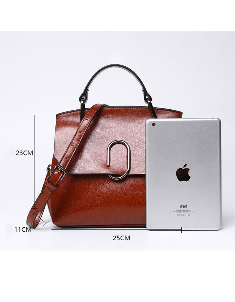 Genuine leather shoulder bag with C-shaped metal clasp (more colours)