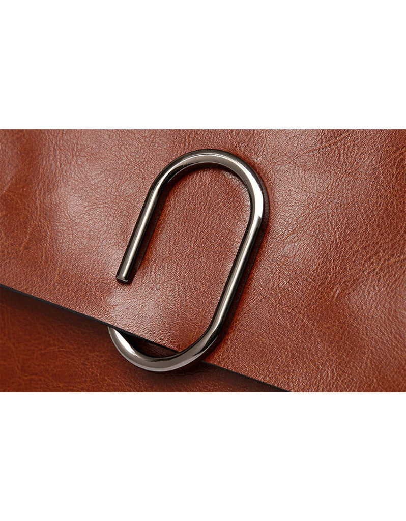 Genuine leather shoulder bag with C-shaped metal clasp (more colours)