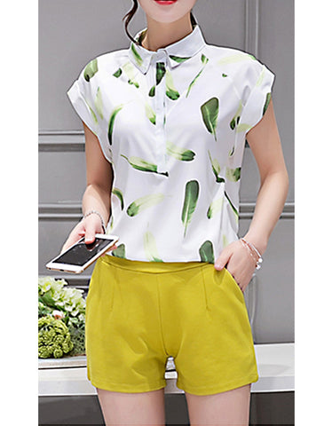 Multi-coloured short sleeve top with pants