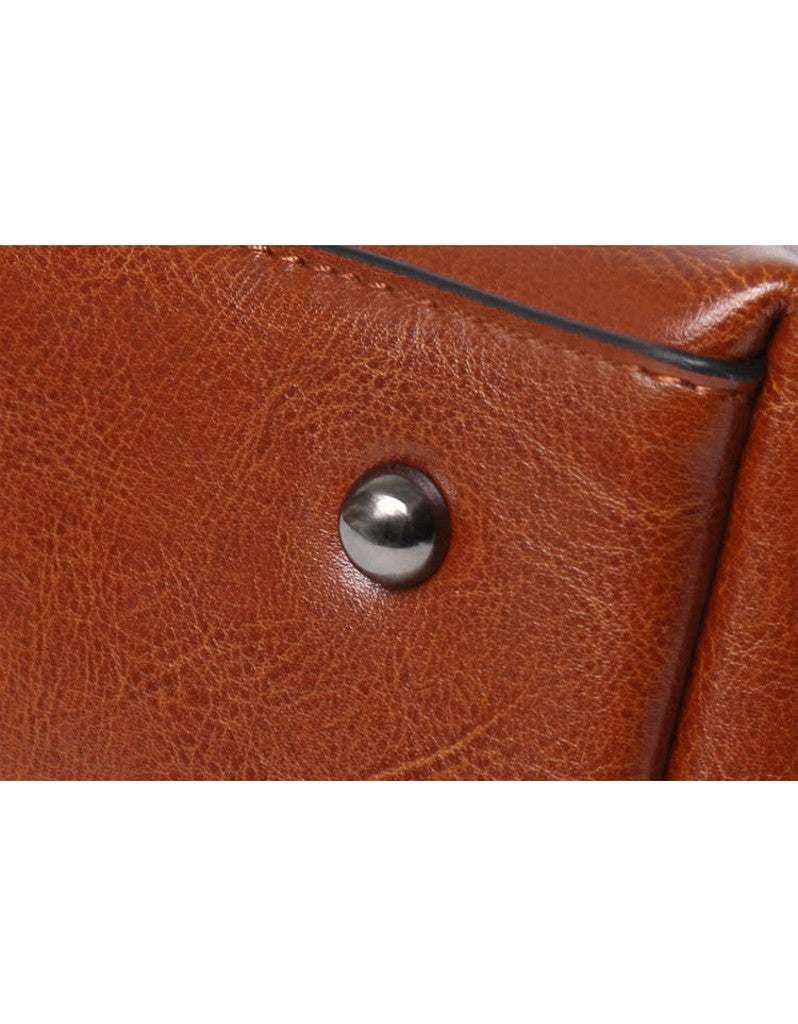 Genuine leather shoulder bag with C-shaped metal clasp (more colours)