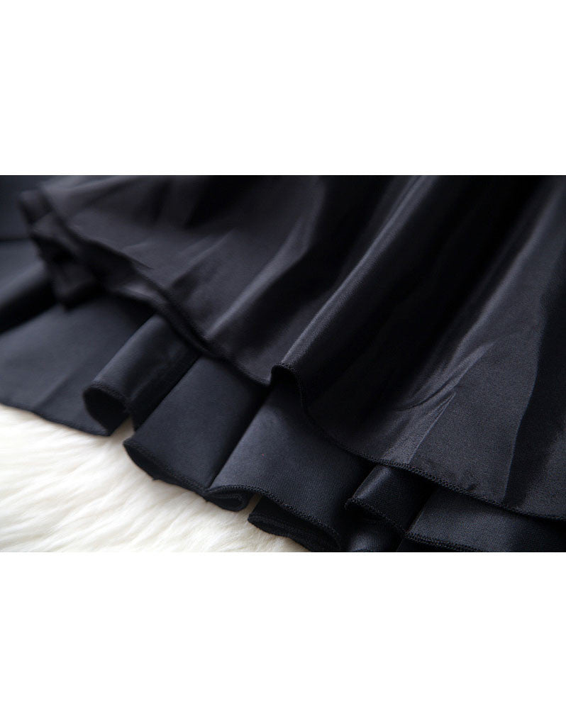 Long sleeve mid-length dress with embroidery and chiffon