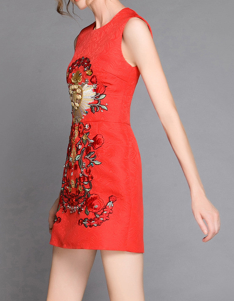 Sleeveless embroidered, beaded short dress with rhinestones