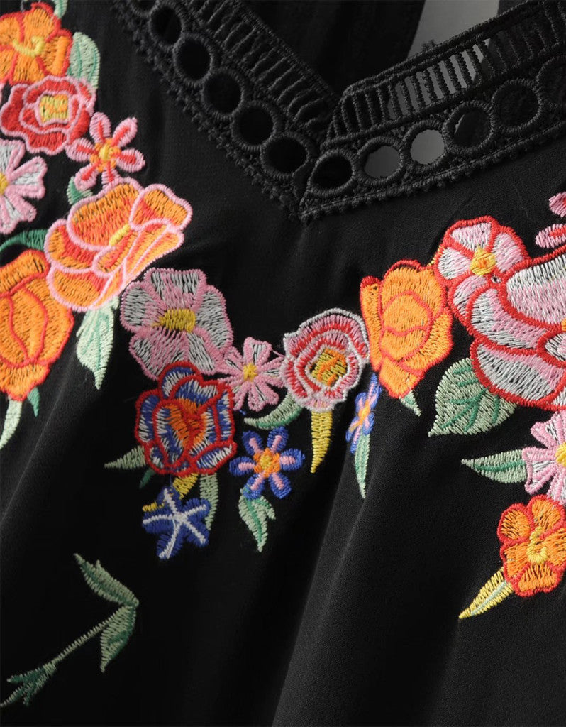 Bohemian top with embroidery and cut-out sleeves