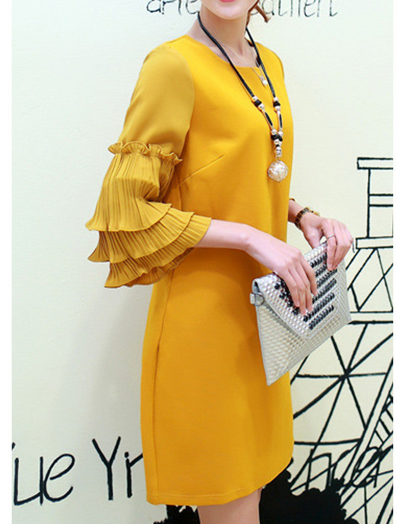 Short dress with 3/4 length sleeve with frills (More colours)