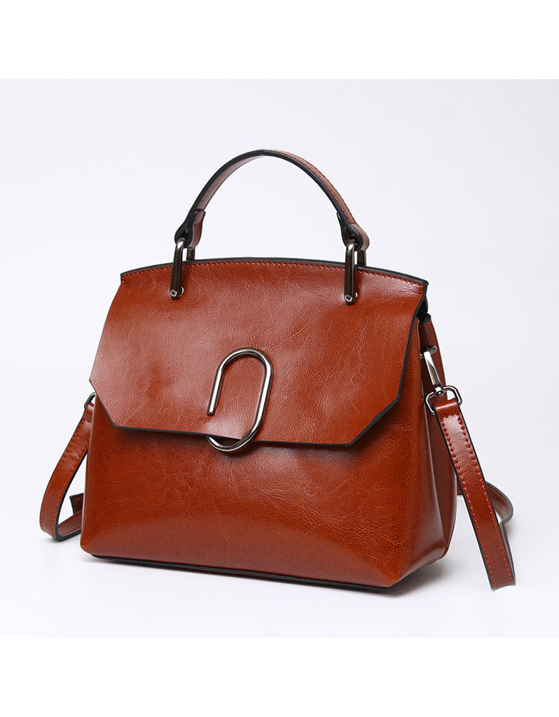 Genuine leather shoulder bag with C-shaped metal clasp (more colours)