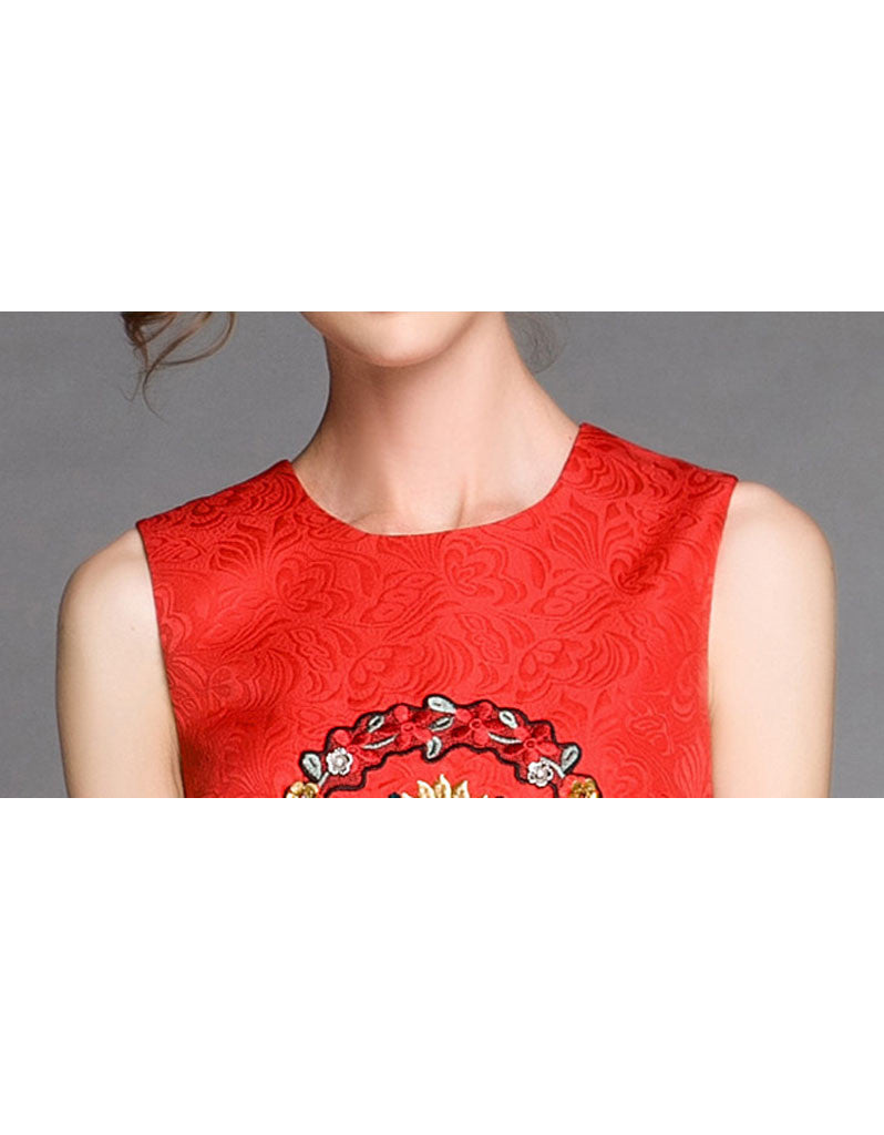 Sleeveless embroidered, beaded short dress with rhinestones