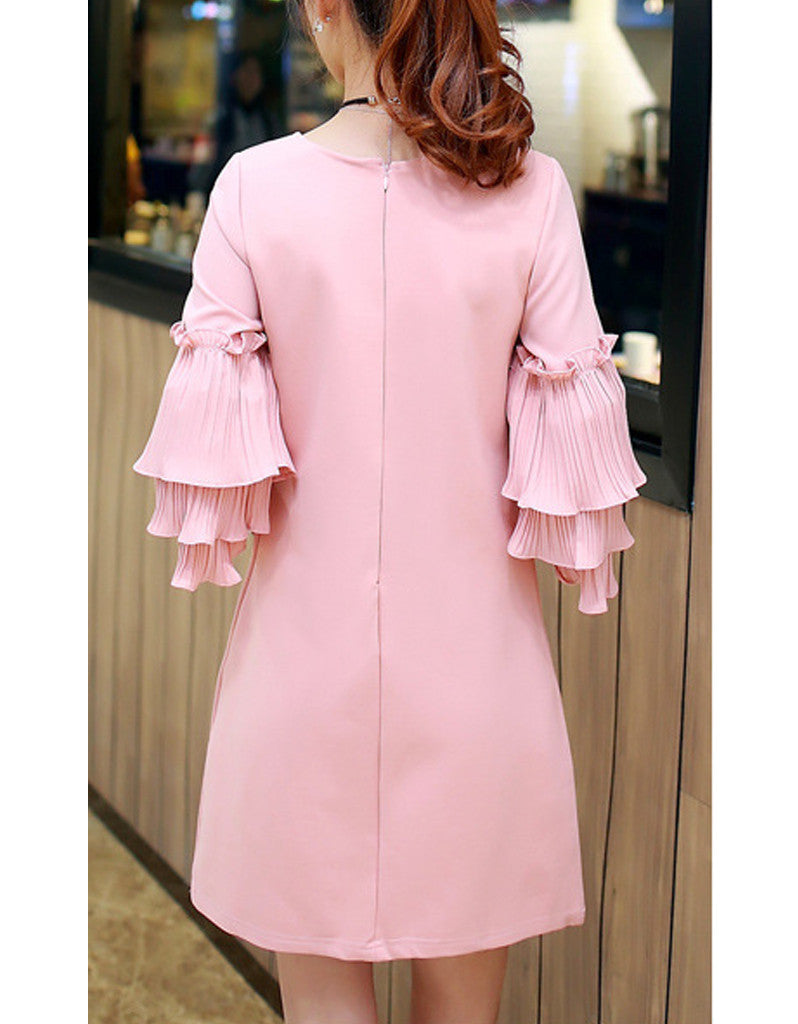 Short dress with 3/4 length sleeve with frills (More colours)