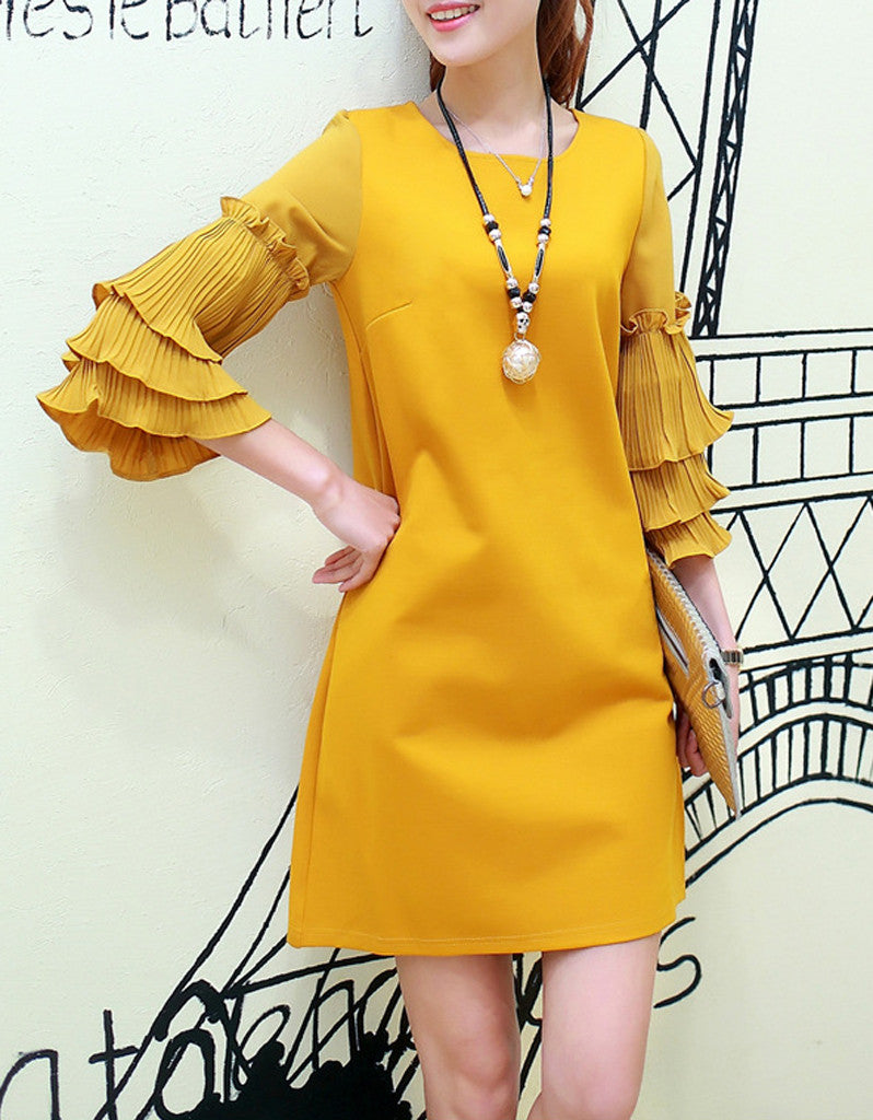 Short dress with 3/4 length sleeve with frills (More colours)