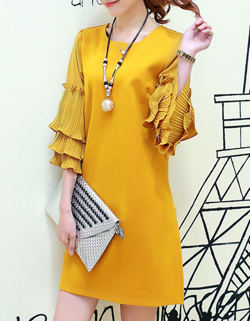 Short dress with 3/4 length sleeve with frills (More colours)