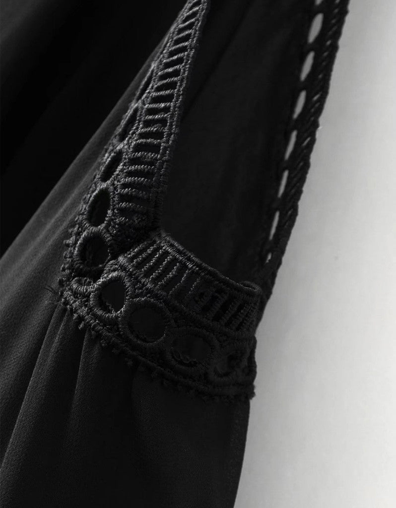 Bohemian top with embroidery and cut-out sleeves