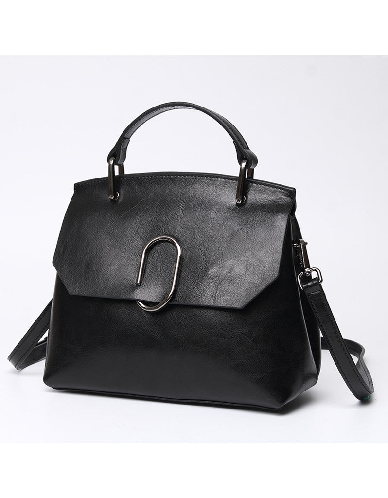 Genuine leather shoulder bag with C-shaped metal clasp (more colours)