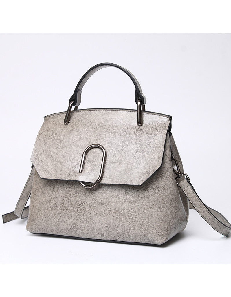 Genuine leather shoulder bag with C-shaped metal clasp (more colours)