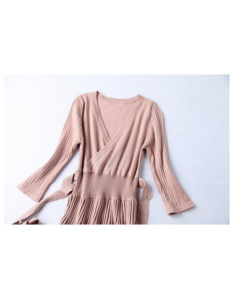 3/4 sleeve V-neck knitted pleated mid-length dress (More colours)