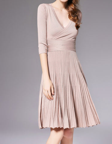Mid-length sleeve laced A-line mid-length dress (More colours)