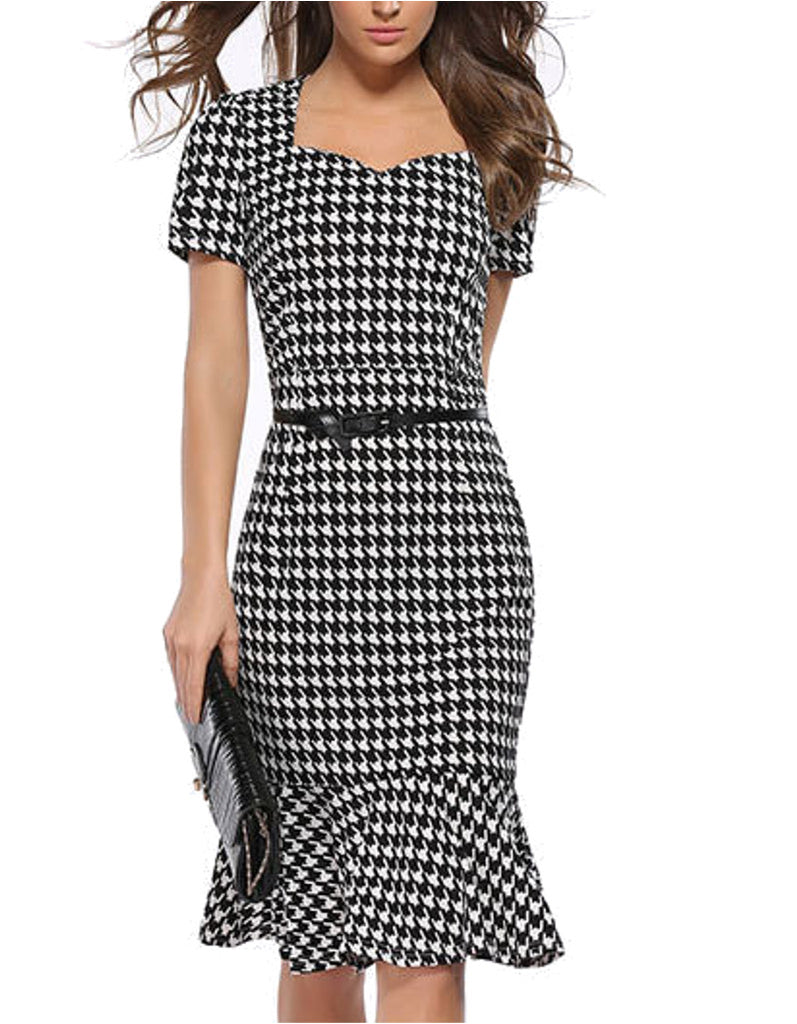 Short sleeve mid-length mermaid dress with houndstooth pattern