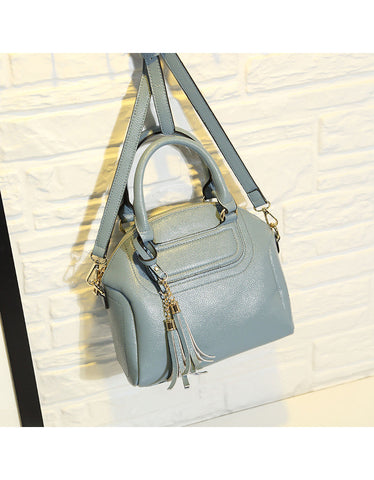 Genuine leather shoulder bag with front pull zip detail (more colours)