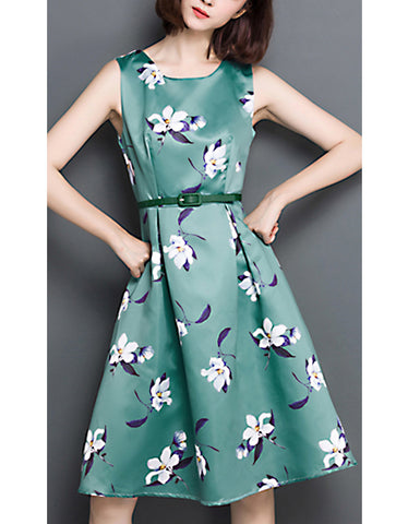 Sleeveless dress with peacock pattern (More colours)