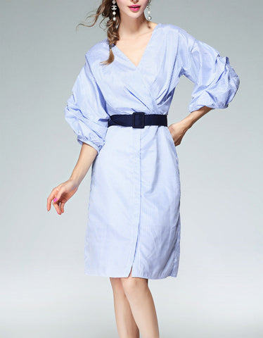 Mid-length embroidered sleeve short denim dress