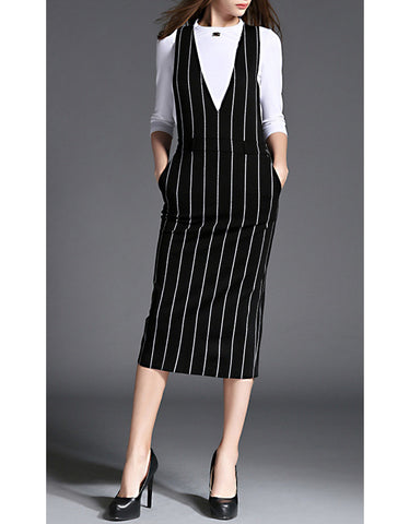 3/4 sleeve knitted top with stripped A-line long skirt