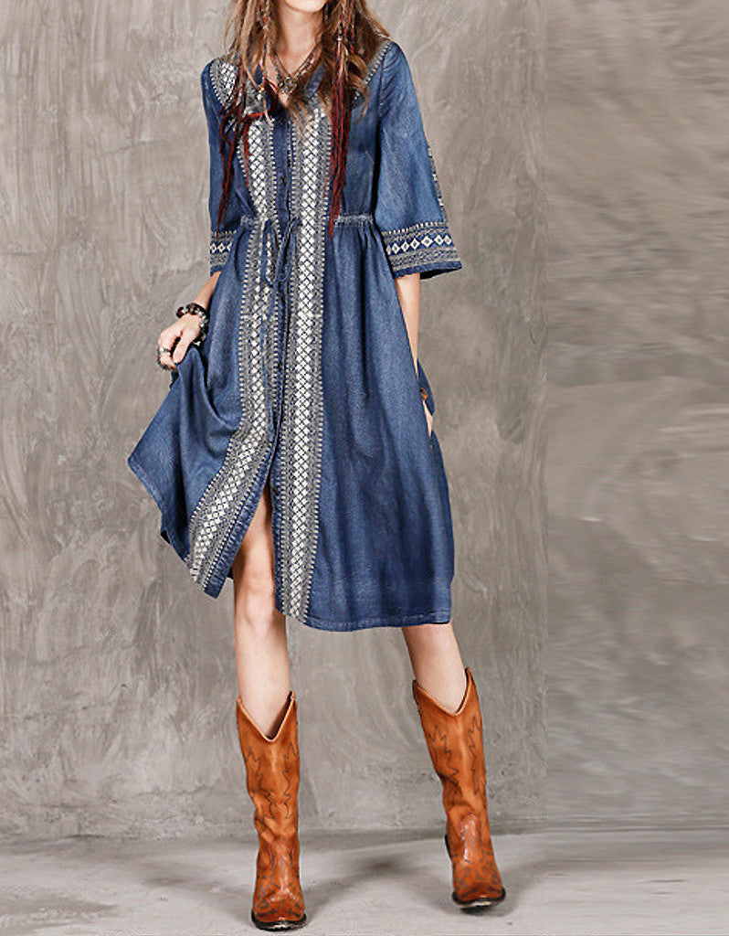 Mid-length sleeved front embroidery denim dress