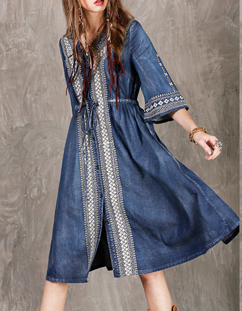 Mid-length sleeved front embroidery denim dress