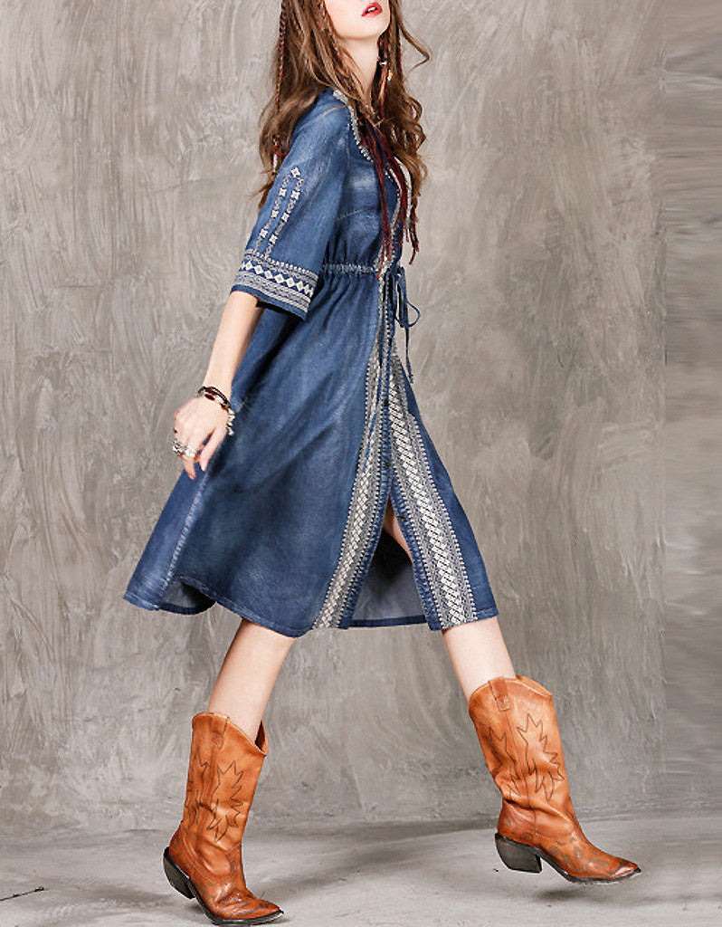 Mid-length sleeved front embroidery denim dress